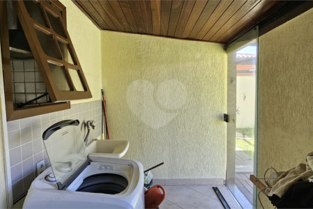 Casa à venda com 7 quartos, sendo 4 suítes,  em Praia Rasa, Armação dos Búzios, RJ
