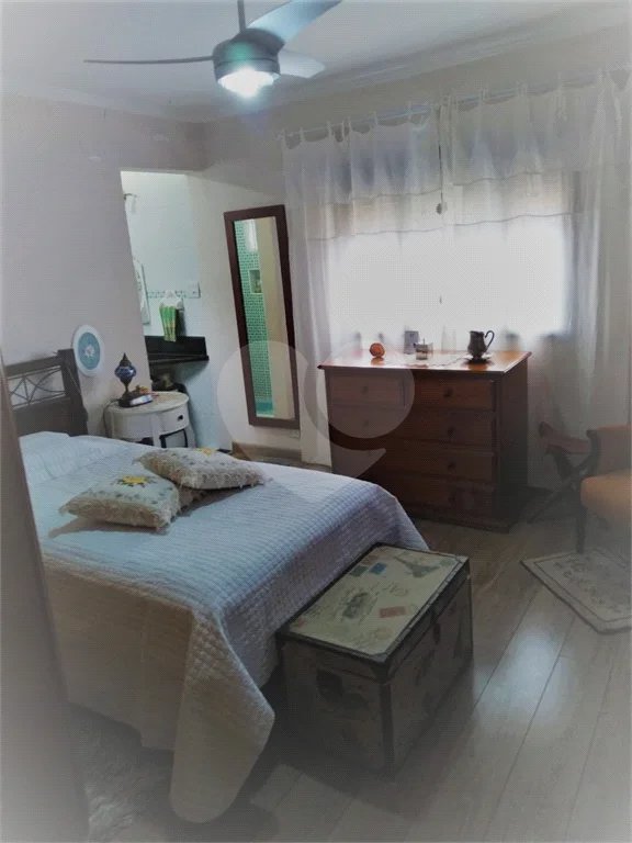 Sobrado à venda com 2 quartos, sendo 1 suíte, em Vila Gustavo, São Paulo, SP