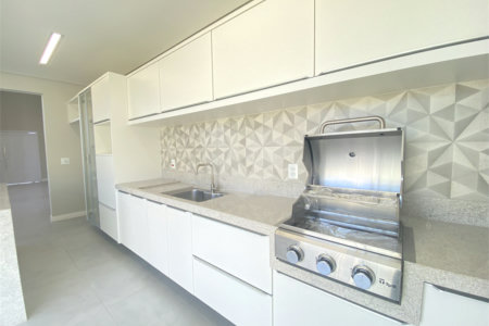 Casa à venda com 3 quartos, sendo 1 suíte, no condomínio Reserva Central Parque, Salto - SP