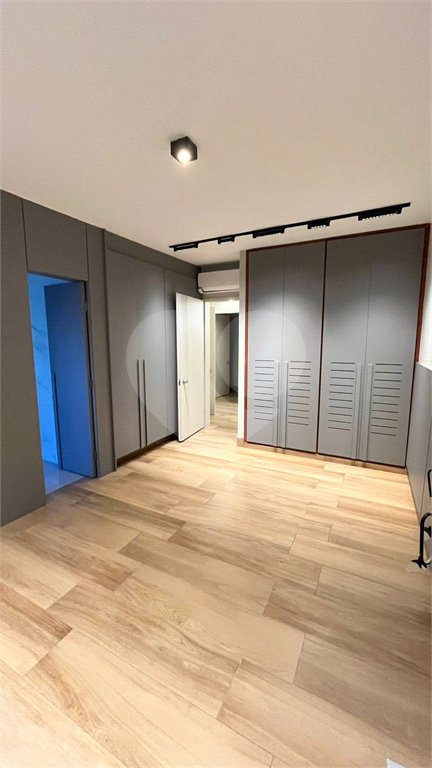 Apartamento à venda com 4 suítes em Vila Suzana, São Paulo, SP