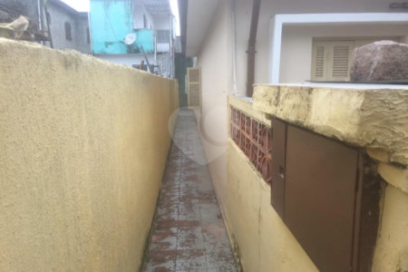 Casa à venda com 4 quartos, sendo 1 suíte, em Vila Vitório Mazzei, São Paulo, SP