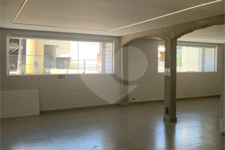Salão à venda ou para alugar com 1 suíte, em Jardim América, Sorocaba, SP