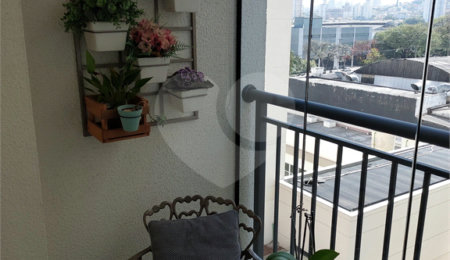 Apartamento à venda com 3 quartos, sendo 1 suíte,  em Vila Guilherme, São Paulo, SP
