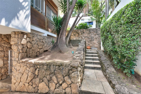 Casa à venda com 4 suítes em Jardim Cordeiro, São Paulo, SP