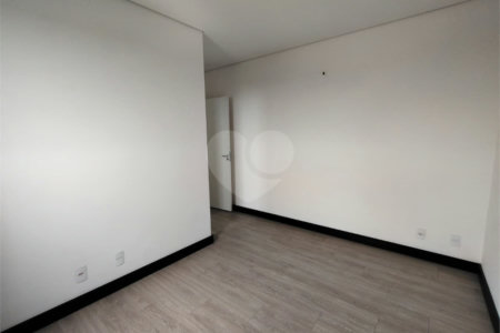 Duplex à venda com 2 quartos, sendo 1 suíte, em Vila Ginez, Itapetininga, SP