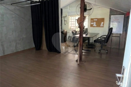 Casa à venda com 3 quartos, sendo 1 suíte, em Jardim Refúgio, Sorocaba, SP