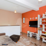 Casa à venda com 4 quartos, sendo 1 suíte, em Jardim Nova Taboão, Guarulhos, SP