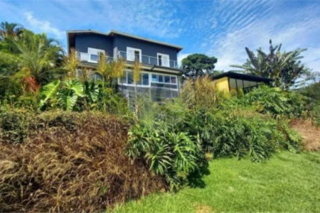 Casa à venda com 3 suítes no condomínio Vale da Santa Fé, Vinhedo - SP