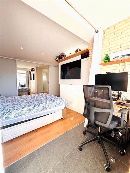 Apartamento à venda com 3 quartos, sendo 1 suíte, em Mirandópolis, São Paulo, SP