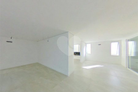 Casa à venda com 4 quartos, sendo 3 suítes,  em Jardim Marajoara, São Paulo, SP