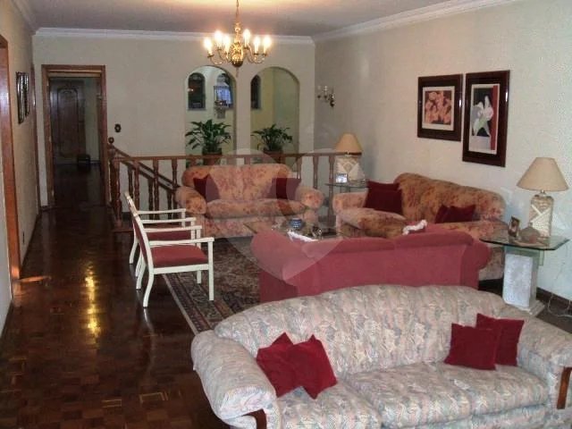 CASA TÉRREA COM 4 SUÍTES NO BAIRRO DO TREMEMBÉ