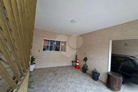 Casa à venda com 4 quartos, sendo 1 suíte,  em Vila Santa Maria, Guarulhos, SP