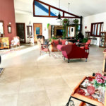Casa à venda com 4 suítes no condomínio Residencial Vale das Laranjeiras, Indaiatuba - SP