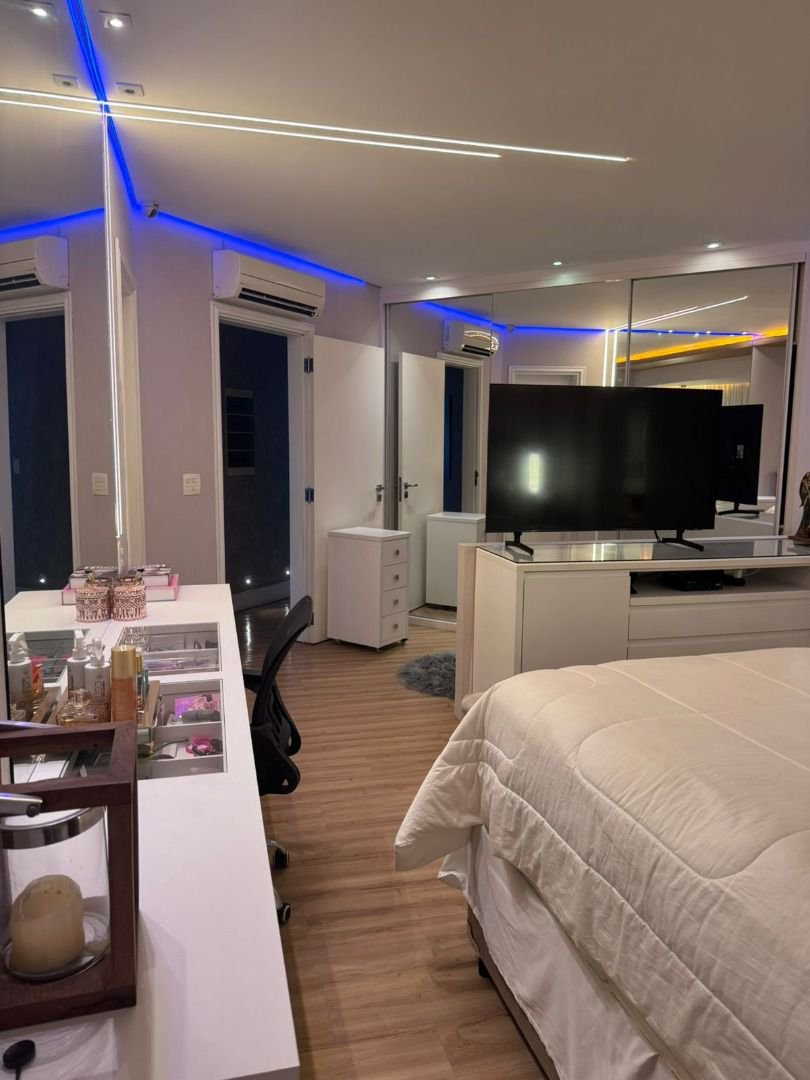 Apartamento com 3 dormitórios à venda, 200 m² por R$ 3.180.000,00 - Ponta da Praia - Santos/SP