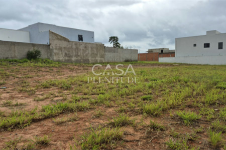 Terreno em condomínio à venda em Jardim São Lucas, Salto de Pirapora, SP