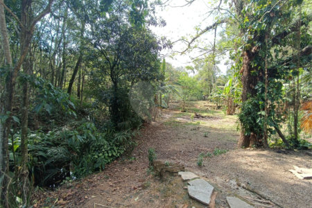 Chácara à venda com 4 quartos em Jardim Guaçu, São Roque, SP