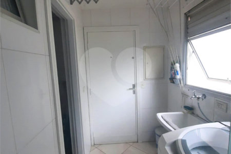 Apartamento à venda com 3 quartos, sendo 1 suíte, em Brooklin, São Paulo, SP