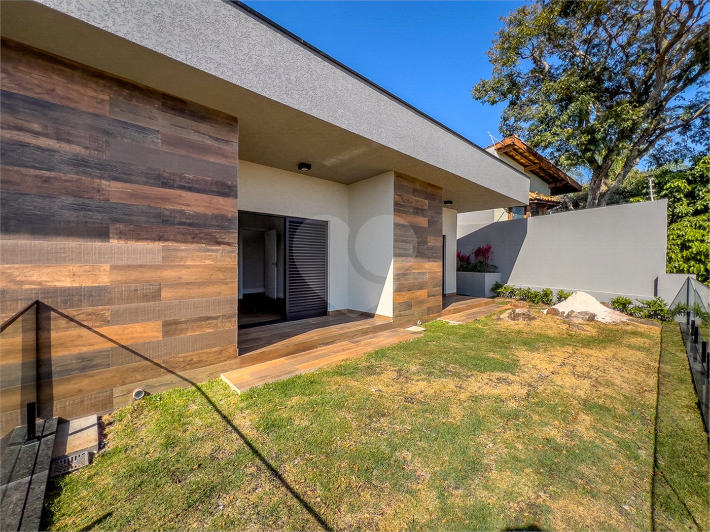 Casa à venda com 3 suítes em Jardim Paulista, Atibaia, SP