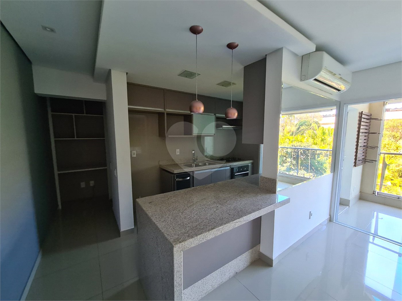 Apartamento à venda com 3 quartos, sendo 1 suíte, em Pinheirinho, Vinhedo, SP