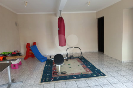 Casa à venda com 3 suítes em Parque Monte Alegre, Taboão da Serra, SP
