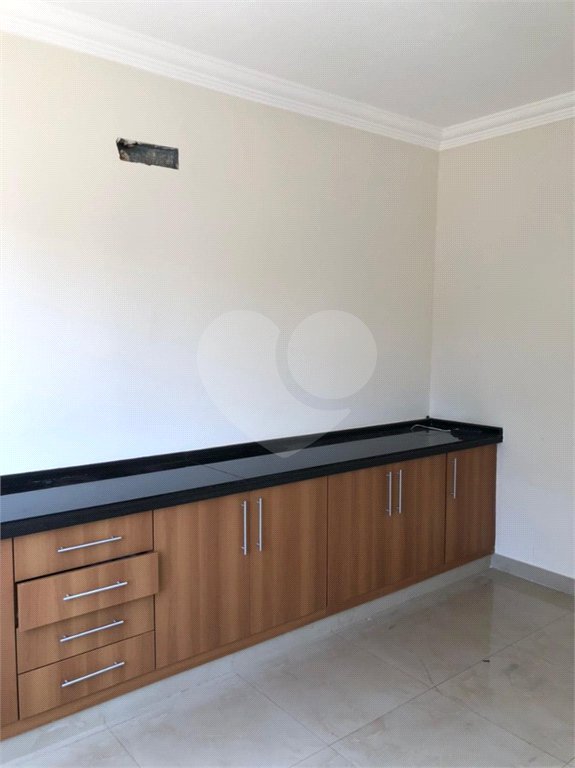 Casa à venda ou para alugar com 3 suítes no condomínio Jardim Vila Paradiso, Indaiatuba - SP