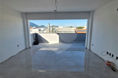 Casa à venda com 4 suítes no condomínio Vale das Palmeiras., Rio de Janeiro - RJ