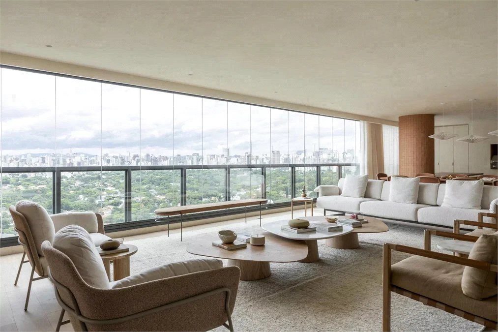 Apartamento à venda com 4 quartos, sendo 3 suítes,  em Itaim Bibi, São Paulo, SP