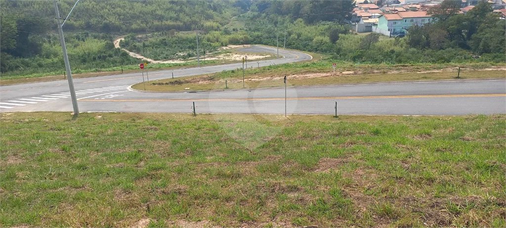 Terreno à venda em Parque dos Estados, Louveira, SP