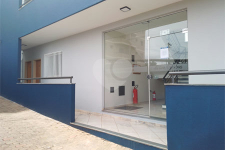 Apartamento à venda no Condomínio Álvaro Dziabas