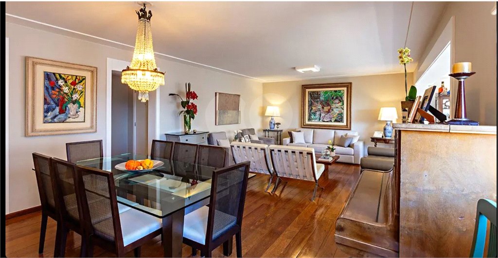 Apartamento à venda com 4 quartos, sendo 3 suítes, em Vila Sônia, São Paulo, SP