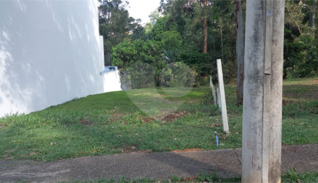 Terreno à venda no condomínio Reserva da Cantareiara, São Paulo - SP
