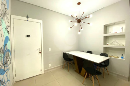 Apartamento à venda com 2 quartos, sendo 1 suíte,  em Jardim Caboré, São Paulo, SP