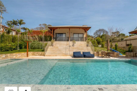 Casa à venda com 7 suítes no condomínio Clube de Campo Valinhos, Valinhos - SP