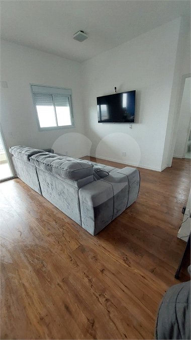 Apartamento para alugar com 3 quartos, sendo 2 suítes, em Barueri, Barueri, SP