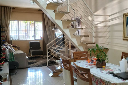 Casa à venda com 4 suítes em Jardim Bom Clima, Guarulhos, SP
