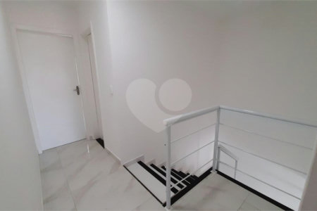 Casa à venda com 2 quartos, sendo 1 suíte, no condomínio Residêncial Villa Vicenzo, Rio de Janeiro - RJ
