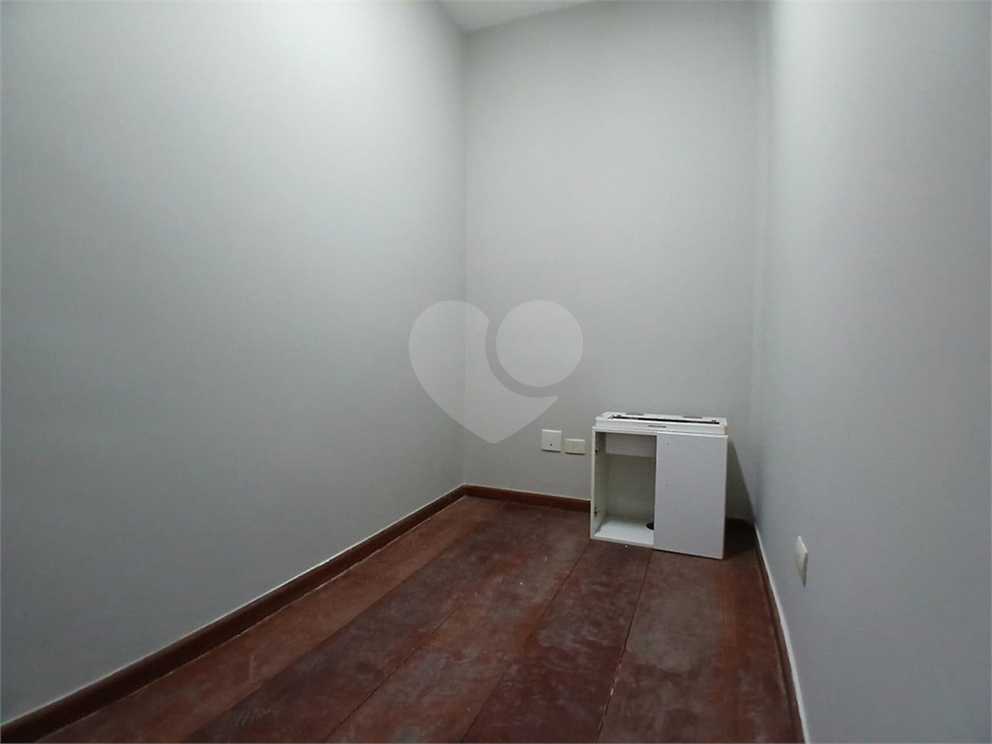 Cobertura à venda com 4 quartos, sendo 3 suítes,  em Cidade São Francisco, São Paulo, SP