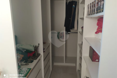 Casa à venda com 3 quartos, sendo 2 suítes, no condomínio Ibiti Royal Park, Sorocaba - SP