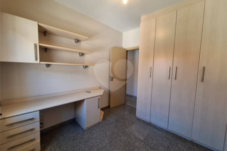 Casa à venda ou para alugar com 4 quartos, sendo 2 suítes,  em Santa Rosa, Vinhedo, SP
