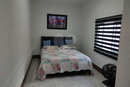 Casa à venda com 2 quartos, sendo 1 suíte, em Indianópolis, São Paulo, SP