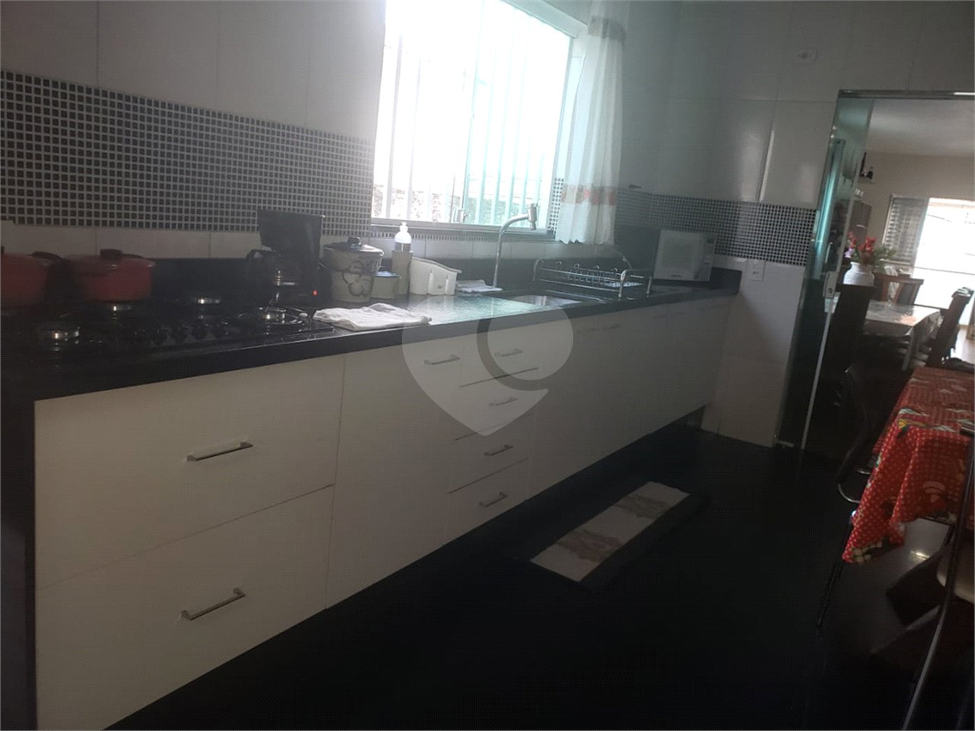Sobrado à venda com 4 quartos, sendo 2 suítes, em Vila Mazzei, São Paulo, SP