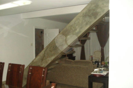 Sobrado à venda com 3 quartos, sendo 1 suíte,  em Vila Aurora (zona Norte), São Paulo, SP