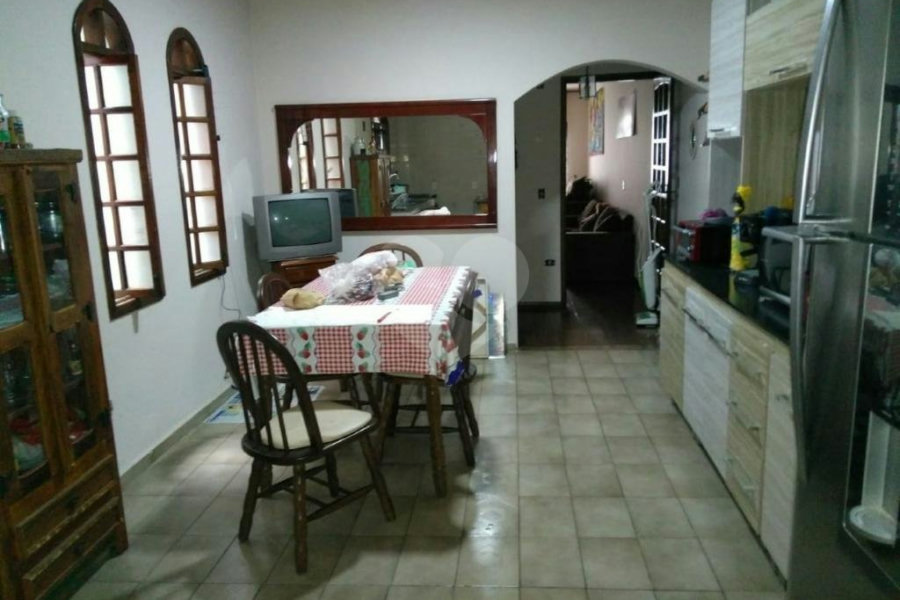 Sobrado à venda com 4 quartos em Imirim, São Paulo, SP