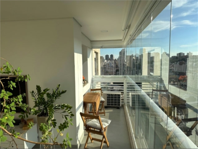 Apartamento à venda com 2 quartos, sendo 1 suíte,  em Santana, São Paulo, SP