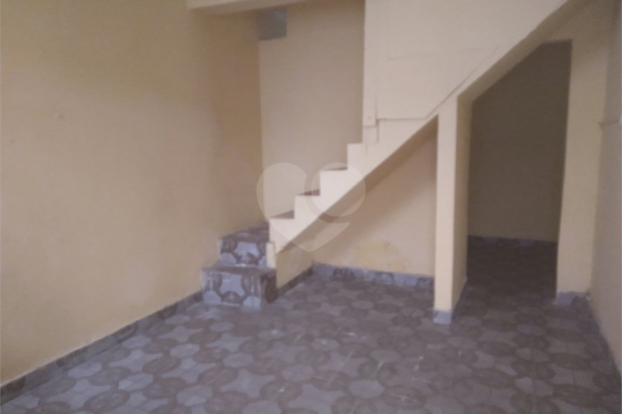 Sobrado à venda com 4 quartos em Parque Edu Chaves, São Paulo, SP