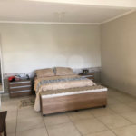 Casa à venda com 5 quartos, sendo 2 suítes, no condomínio Terras de Santa Izabel, Salto - SP