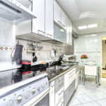Apartamento à venda com 4 quartos, sendo 3 suítes, em Alto da Boa Vista, São Paulo, SP