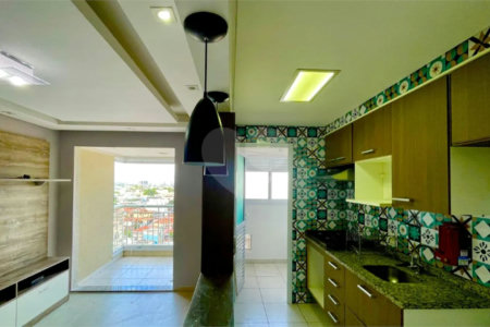 Apartamento à venda com 2 quartos, sendo 1 suíte, em Vila Galvão, Guarulhos, SP
