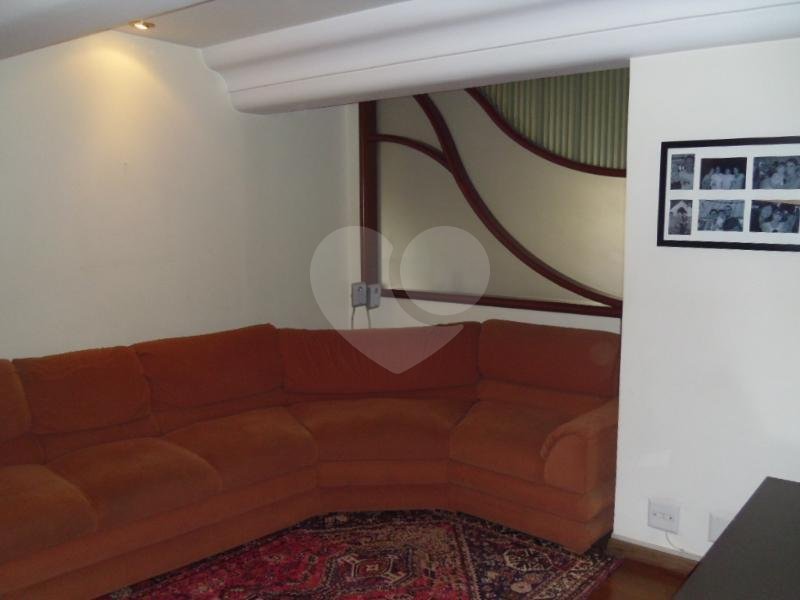 Apartamento à venda com 4 suítes em Real Parque, São Paulo, SP