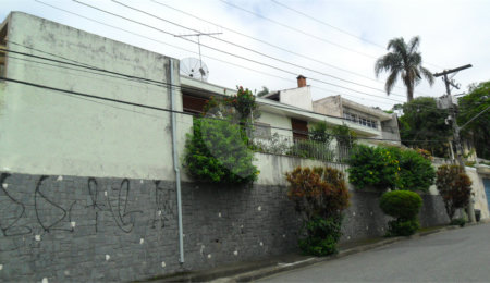 Casa à venda com 3 quartos, sendo 1 suíte,  em Tremembé, São Paulo, SP